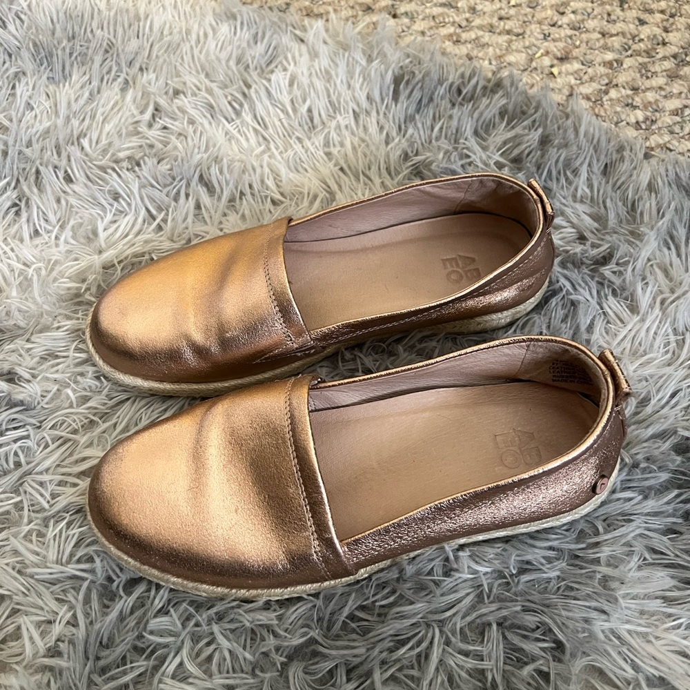 ABEO rose gold espadrilles/loafers